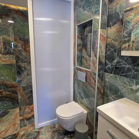 Seanest Luxury Χανιώτη